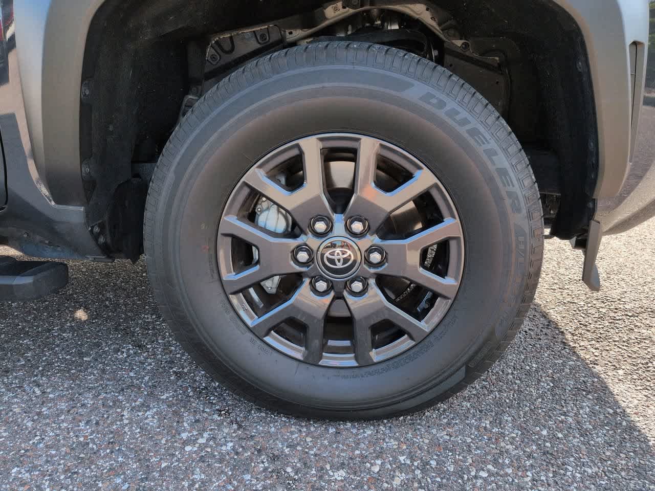 Used 2025 Toyota 4Runner SR5 RWD image 11