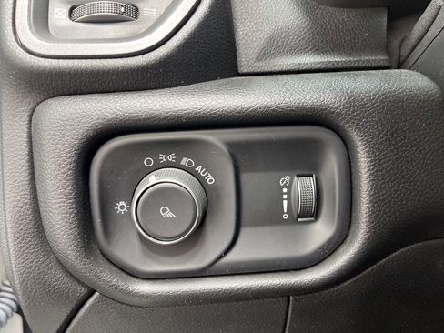 Used 2023 RAM 2500 Tradesman AWD/4WD image 22