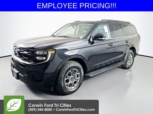 New 2026 Ford Expedition Active AWD/4WD image 5