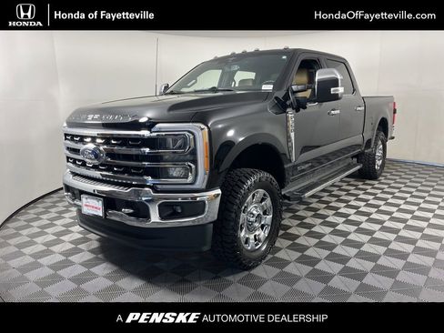 Used 2023 Ford F350 Lariat w/ Chrome Package AWD/4WD image 1