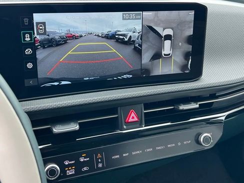 New 2025 Kia EV6 Wind AWD/4WD image 24