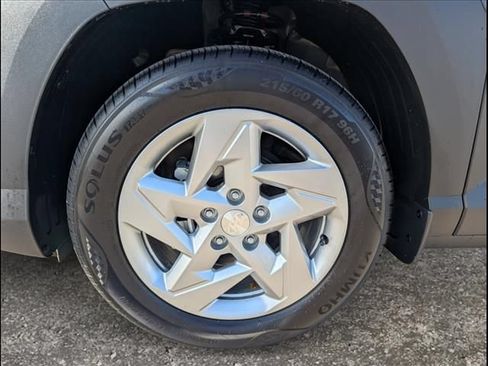 Used 2026 Hyundai Kona SE FWD image 17