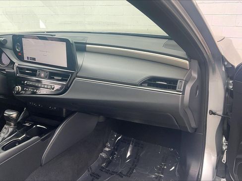 Used 2023 Lexus ES 350 F Sport FWD image 21
