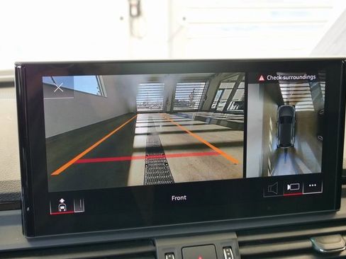 Certified 2025 Audi Q5 2.0T Premium Plus w/ Premium Plus Package image 22