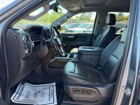 Used 2019 GMC Sierra 1500 SLT w/ SLT Premium Package AWD/4WD image 9