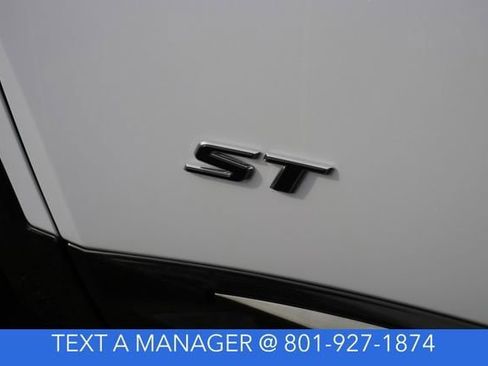 New 2026 Buick Envision Sport Touring AWD/4WD image 11