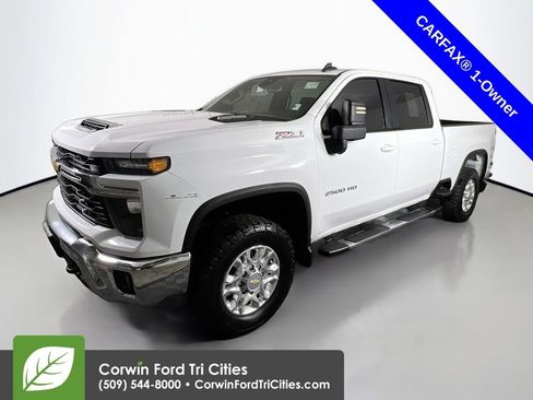 Used 2024 Chevrolet Silverado 2500 LT w/ All Star Edition image 5