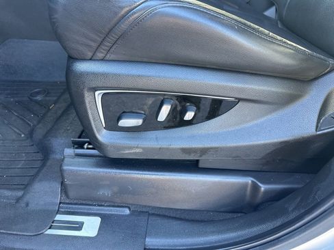 Used 2019 Cadillac Escalade 4WD image 46