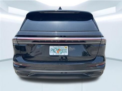 Used 2024 Lincoln Nautilus Reserve w/ Jet Appearance Package (87T) AWD/4WD image 7