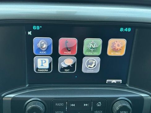 Used 2015 Chevrolet Silverado 1500 LTZ AWD/4WD image 3