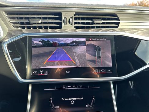 Used 2024 Audi A6 Premium Plus image 16