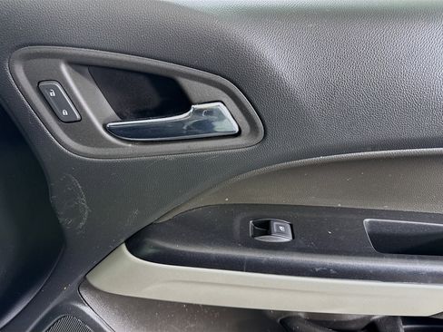 Used 2022 Chevrolet Colorado LT w/ Fleet Safety Package image 30