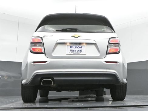 Used 2020 Chevrolet Sonic LT FWD image 34