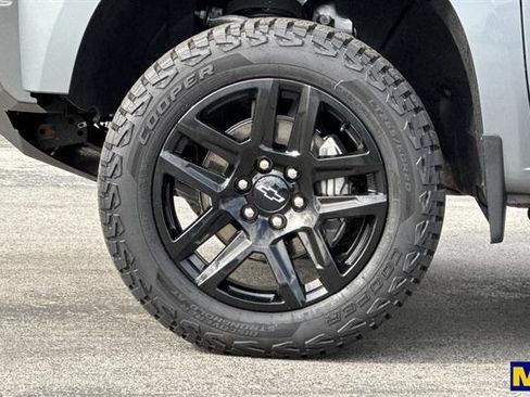 Used 2021 Chevrolet Silverado 1500 LT Trail Boss w/ Bed Protection Package image 32