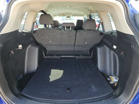 Used 2025 Honda CR-V LX image 10