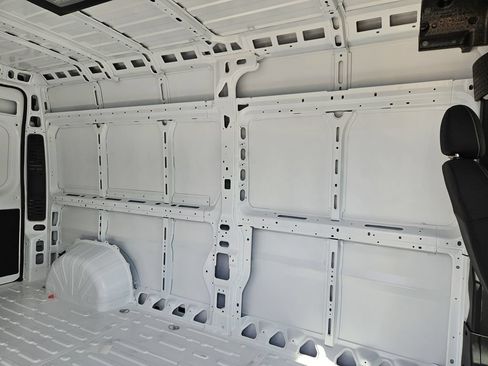 New 2026 RAM ProMaster 2500 w/ Convenience Group FWD image 22