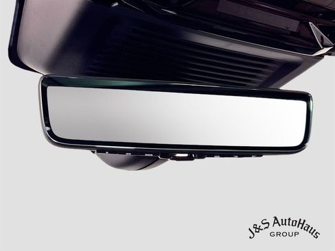 Used 2023 Land Rover Range Rover Long Wheelbase SE image 43