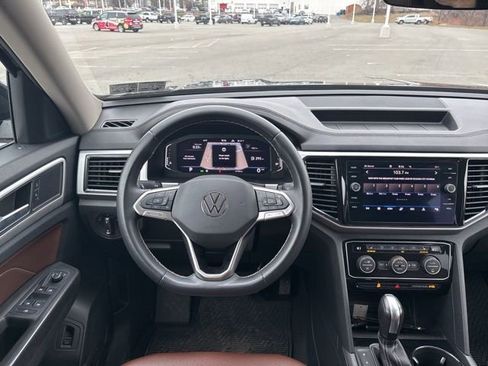 Used 2022 Volkswagen Atlas SEL image 25