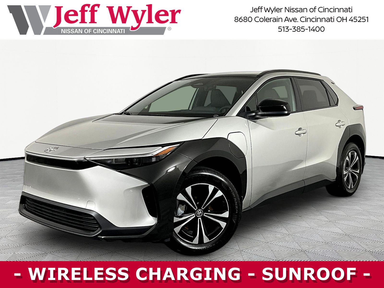 Used 2025 Toyota bZ4X FWD w/ Weather Package image 1