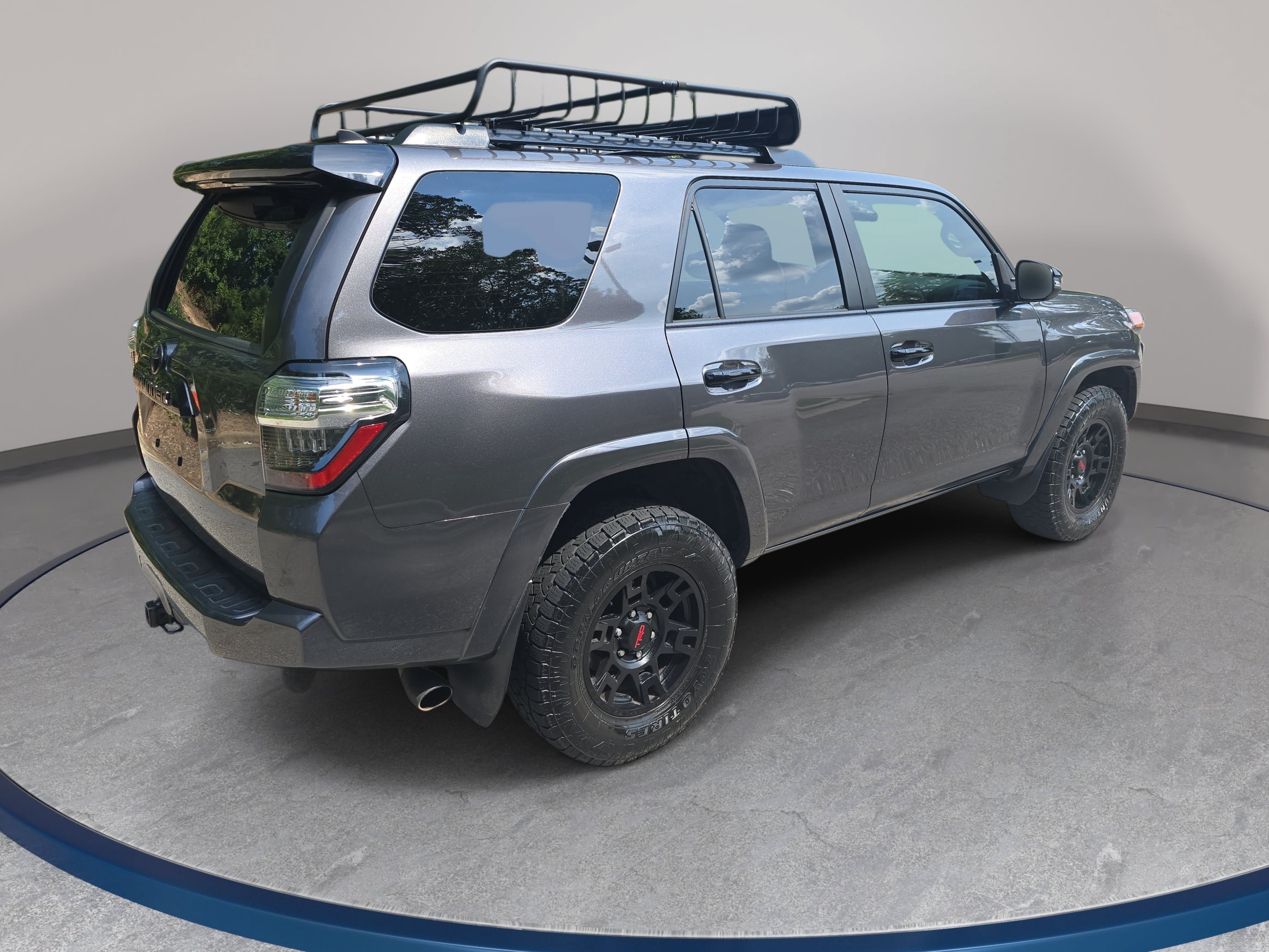 Used 2021 Toyota 4Runner Venture AWD/4WD image 5