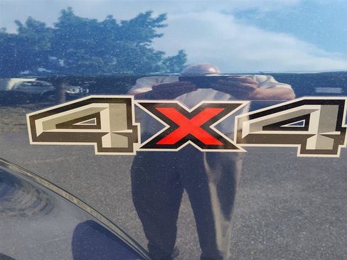 Used 2018 Ford F150 XLT w/ Equipment Group 302A Luxury AWD/4WD image 6