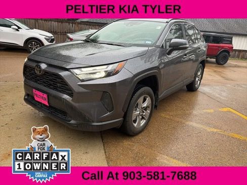 Used 2024 Toyota RAV4 XLE w/ Convenience Package FWD image 3