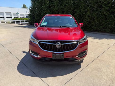 Used 2020 Buick Enclave Premium w/ Surround and Sites Package AWD/4WD image 6