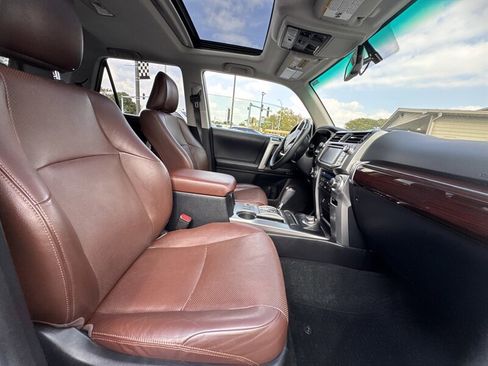 Used 2016 Toyota 4Runner Limited image 15