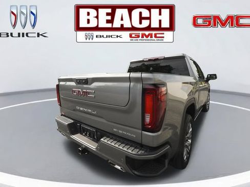Used 2025 GMC Sierra 1500 Denali w/ Denali Reserve Package AWD/4WD image 3