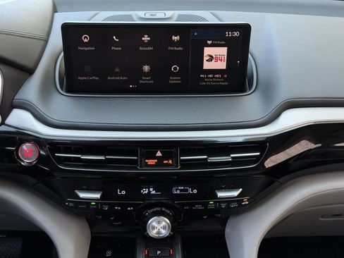 Used 2022 Acura MDX FWD w/ Technology Package image 16