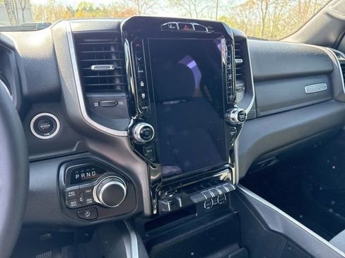 Used 2021 RAM 1500 Big Horn image 12