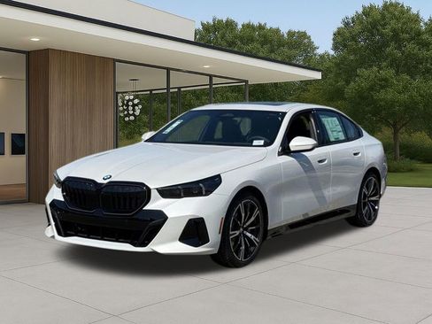 New 2026 BMW 530i w/ M Sport Package image 2
