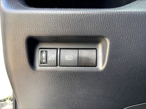 Certified 2025 Toyota RAV4 LE image 33