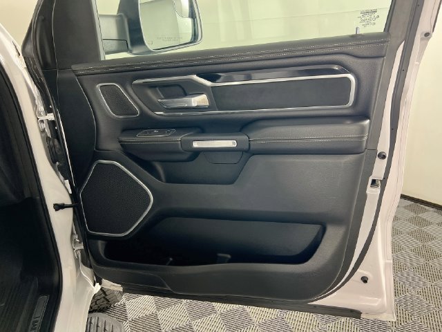 Used 2021 RAM 1500 Laramie AWD/4WD image 31