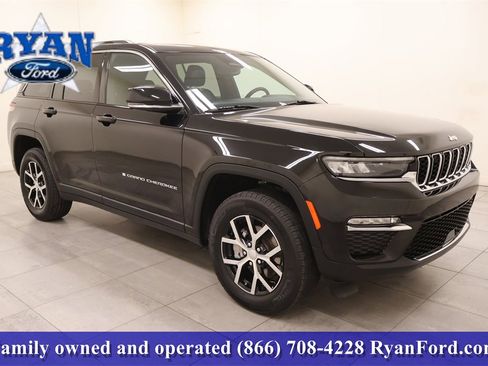 Used 2024 Jeep Grand Cherokee Limited image 8