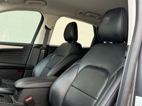 Used 2021 Ford Escape SEL FWD image 17
