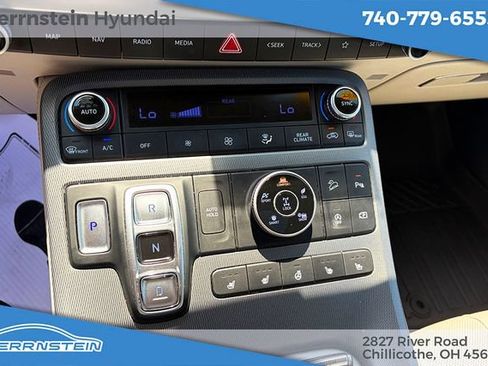 Used 2024 Hyundai Palisade Limited AWD/4WD image 17