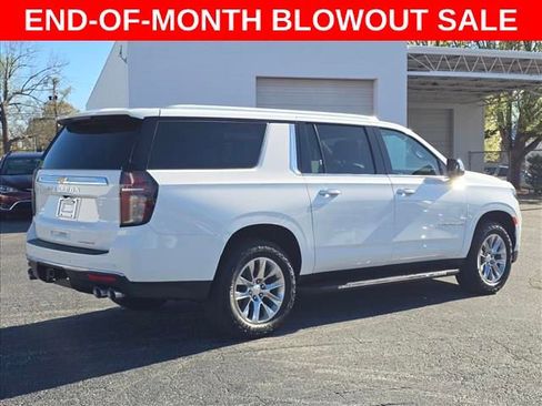 Certified 2023 Chevrolet Suburban Premier image 6