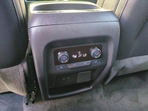 Used 2024 Chevrolet Traverse RS w/ LPO, Floor Liner Package AWD/4WD image 18