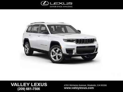 Used 2022 Jeep Grand Cherokee L Limited RWD image 1