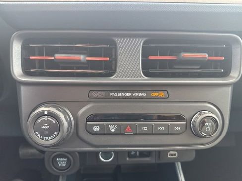 Used 2026 Ford Maverick Lariat image 21