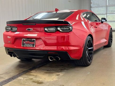 Used 2021 Chevrolet Camaro SS RWD image 6