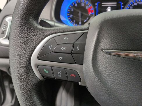 Used 2015 Chrysler 200 LX image 24
