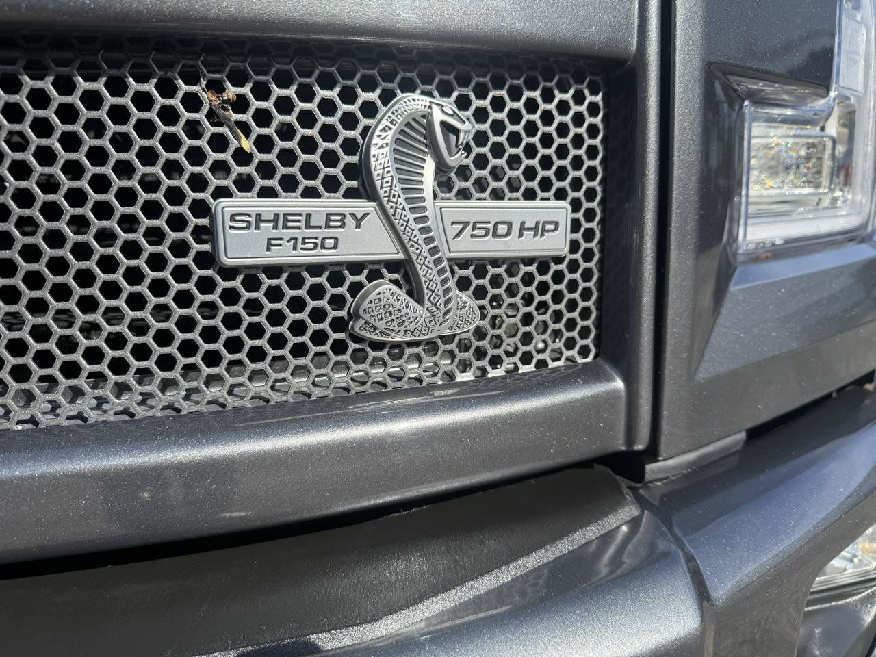 Used 2016 Ford F150 Lariat w/ Equipment Group 502A Luxury AWD/4WD image 4