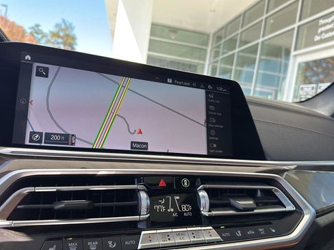 Used 2022 BMW X5 xDrive40i w/ M Sport Package image 22