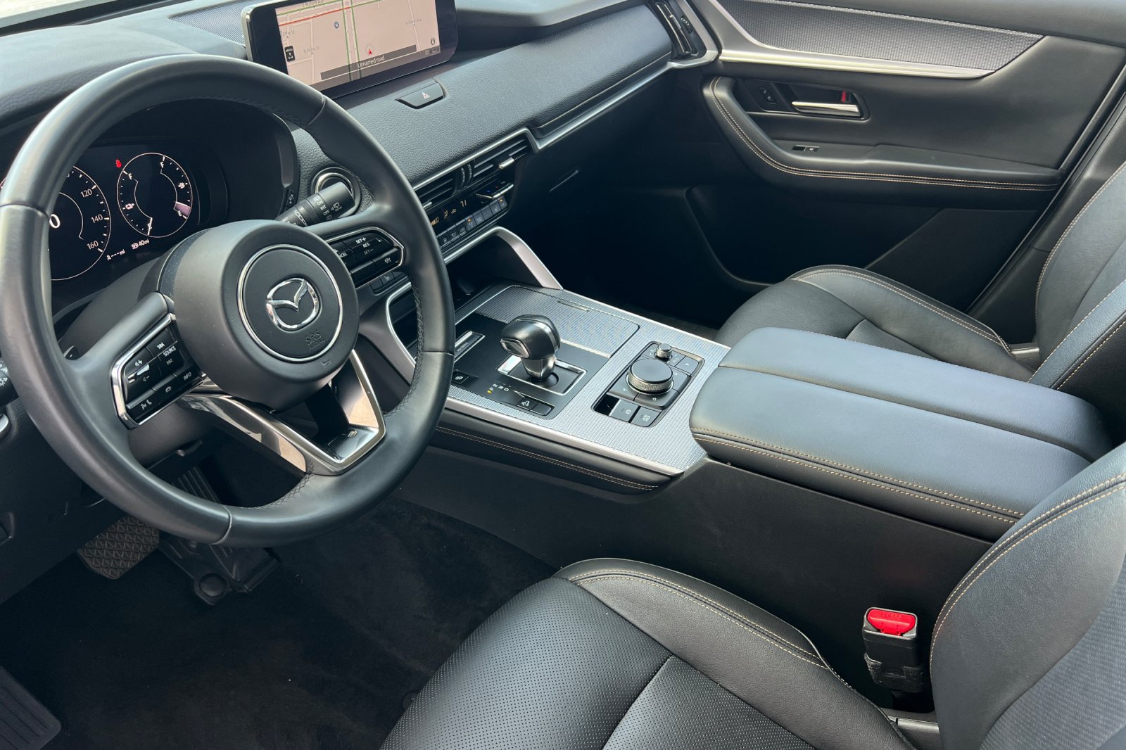 Used 2024 MAZDA CX-90 Plug-In Hybrid w/ Premium Pkg AWD/4WD image 9