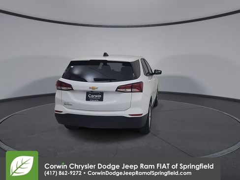 Used 2024 Chevrolet Equinox LS w/ LS Convenience Package FWD image 12