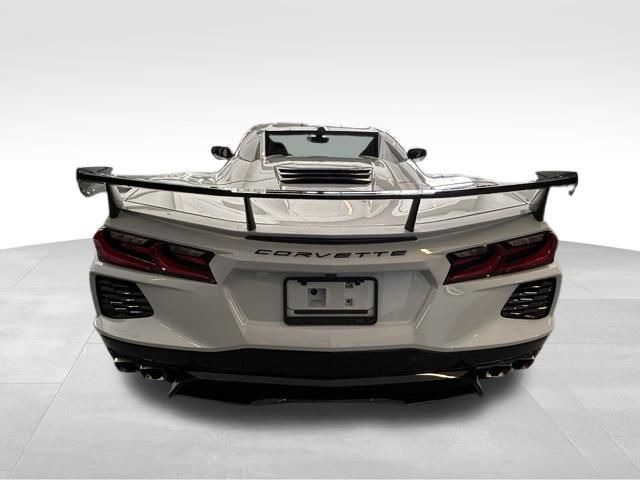 Used 2021 Chevrolet Corvette Stingray Premium Conv w/ Z51 Performance Package RWD image 5