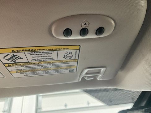 Used 2013 Ford Escape SEL image 18