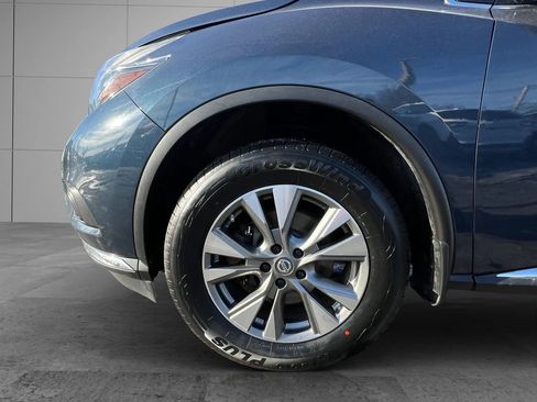 Used 2018 Nissan Murano S image 23